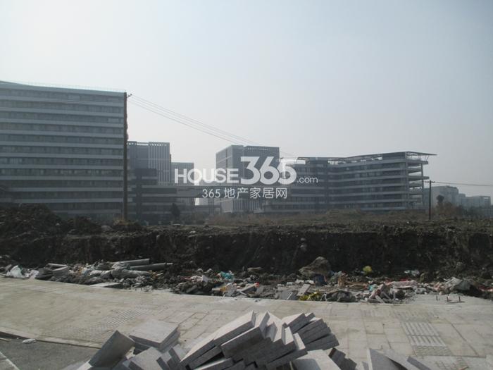 滨江万家名城周边配套——杭州运河国家广告产业园 2015年2月摄