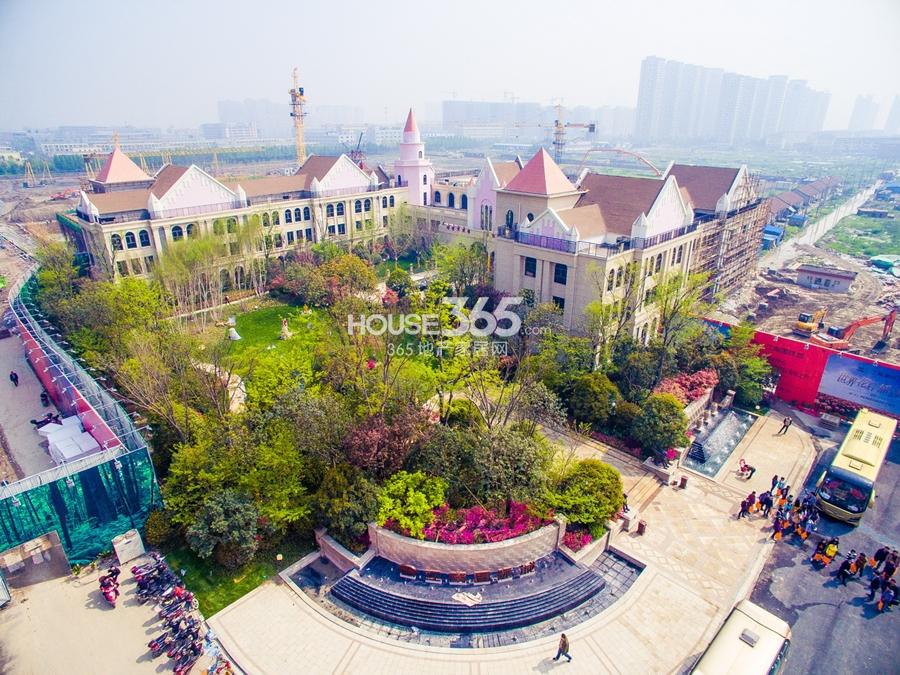 中国铁建江南国际城景观实景图