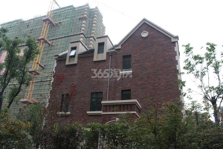 汉嘉柒号200方英伦独院实景图  2015年9月摄