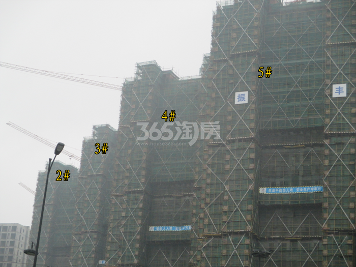 万泰城章项目2—5号楼施工进程图（2015.11）