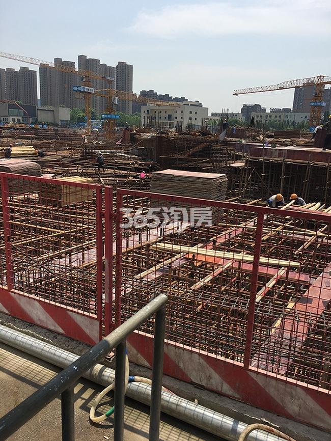 2017年6月初杭悦商业中心工地工实景