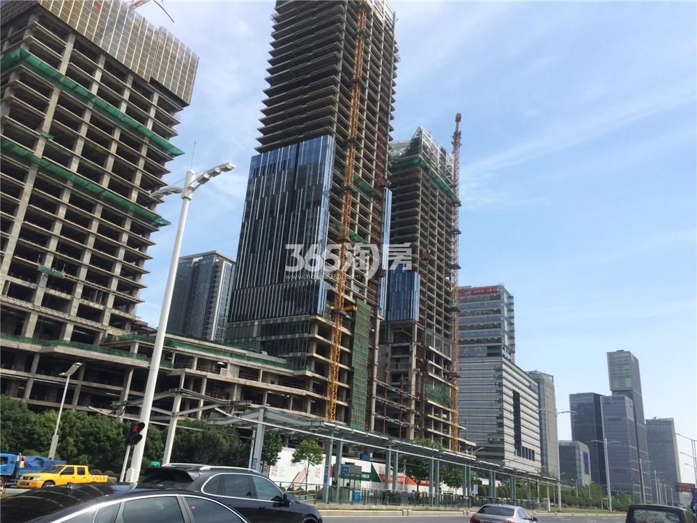 南京环球贸易广场在建实景图（9.22）